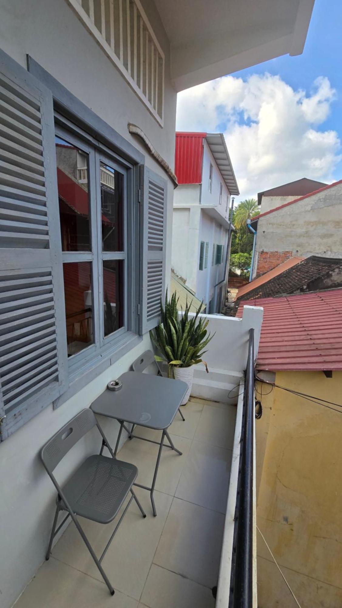 The Place Hostel Battambang Exterior foto